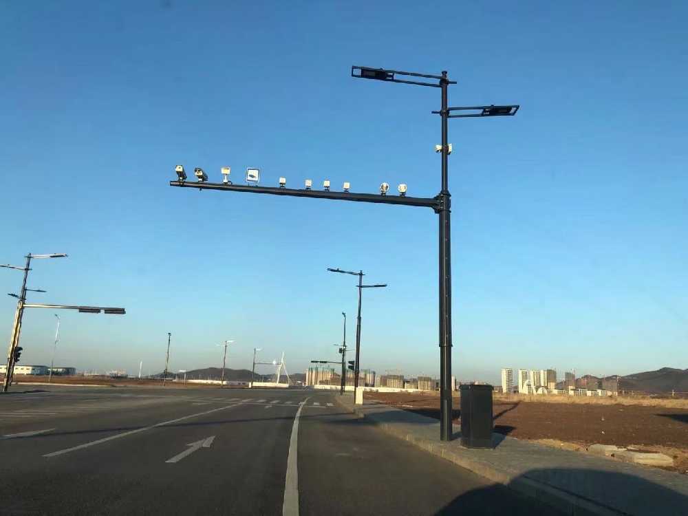 长沙市黑龙江佳木斯综合路灯杆项目